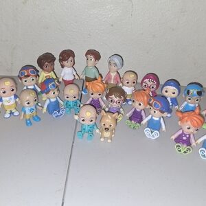 Assorted Kids Character Figurine Playset - Multicolor
